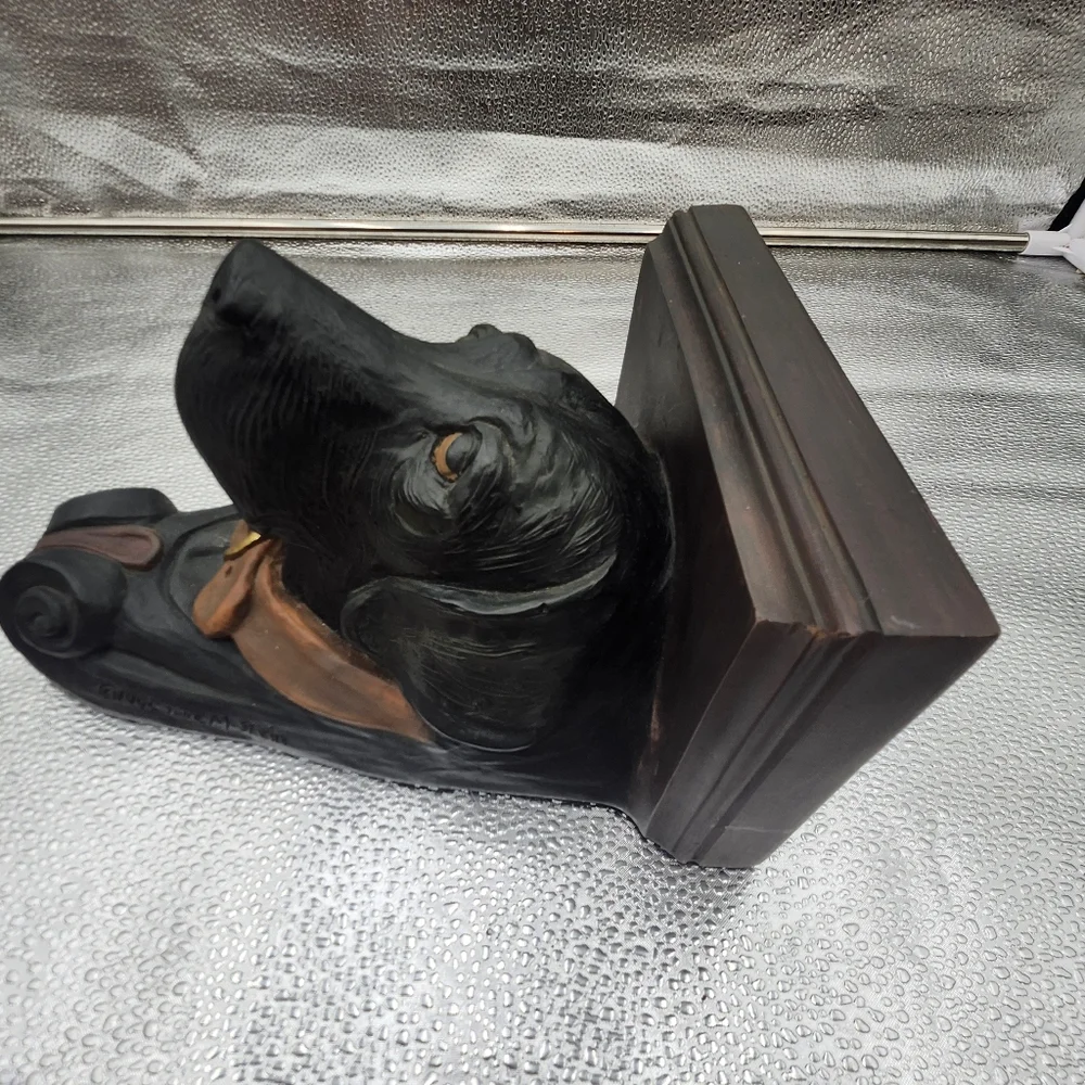Bracket Painted Sculpted Labrador Dog Wall Shelf Sconce Resin Stein 1995